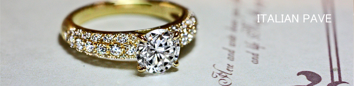 ダイヤモンドを43個使った豪華なゴールドの婚約指輪オーダー作品