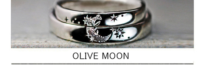 2本重ねて月とサクラ草で飾られた模様をつくる結婚指輪オーダー作品の画像