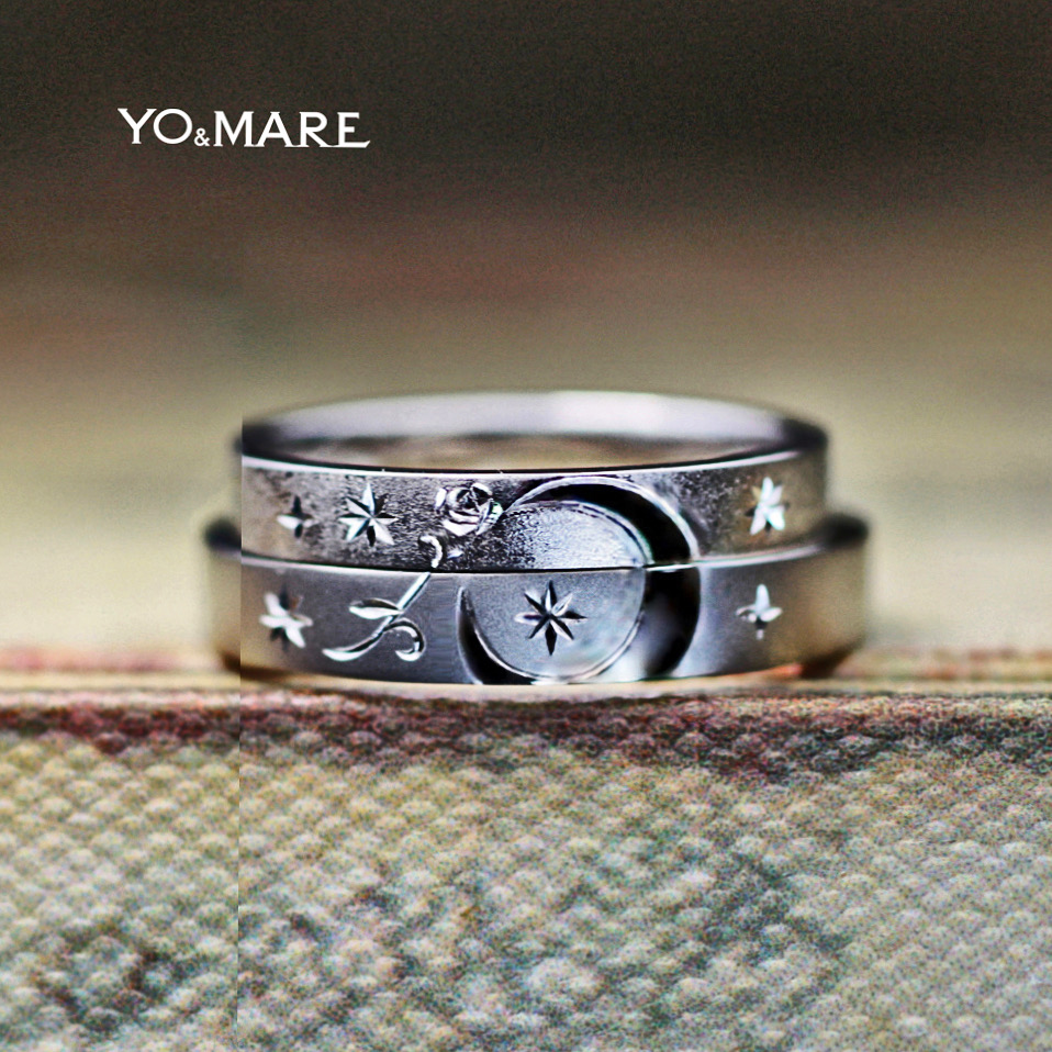 【月と薔薇の模様】を結婚指輪にデザインしたオーダーメイド作品