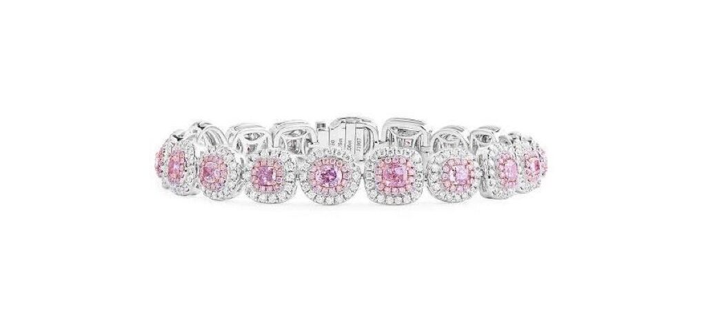 ピンクダイヤを使った結婚指輪のデザイン