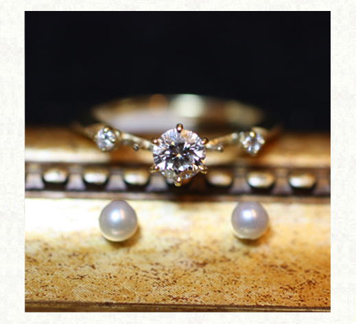 ダイヤモンドと真珠が寄り添う アンティークなゴールドの婚約指輪製作　千葉・柏 ヨーアンドマーレ