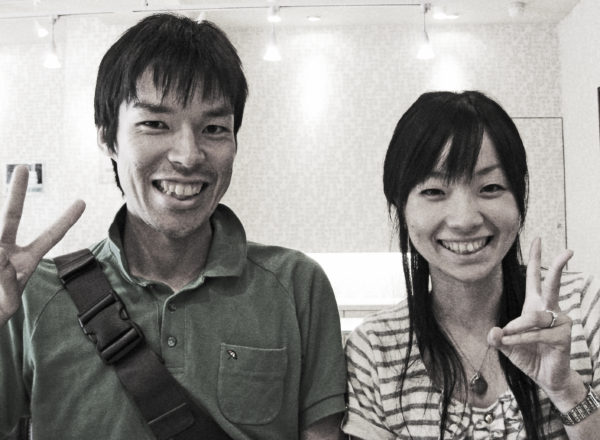 ホワイトとゴールドでふたりをしっかりと結んだ結婚指輪 F様・千葉 柏