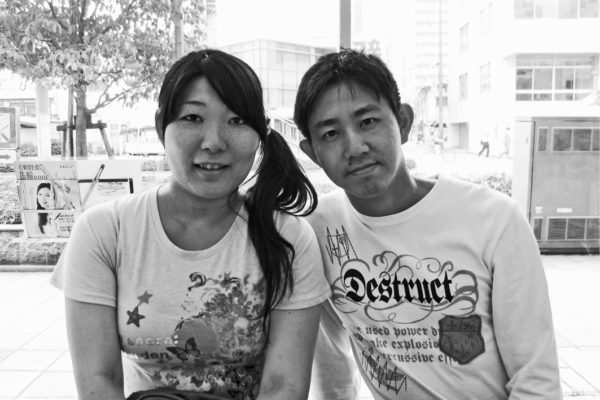 結婚指輪の内側に漢字で美穂と浩司そして肉球誕生石 K 様・千葉 柏