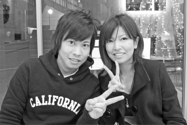 結婚指輪の内側に桜の花を二人で描いたオーダーリング G様千葉・柏