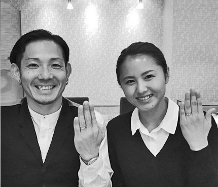 ブルーダイヤで青い十字架をふたりの結婚指輪でつくる M様千葉 柏 千葉 柏で結婚指輪をオーダーメイドするならヨーアンドマーレ ブルーダイヤで青い十字架をふたりの結婚指輪でつくる M様千葉 柏 千葉 柏で結婚指輪をオーダーメイドするならヨーアンドマーレ