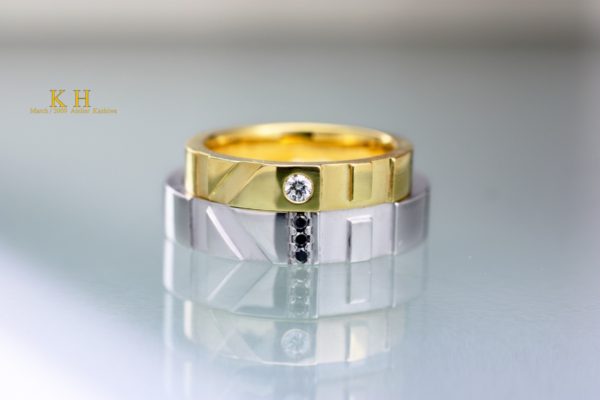 結婚指輪を2本重ねてイニシャルK&Hをオーダーメイド
