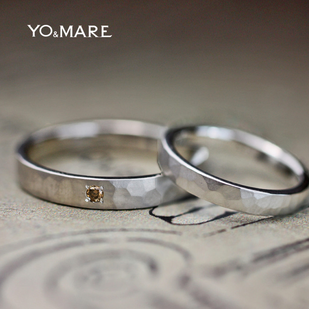 ツチメ&艶消しの結婚指輪の内側に日本地図を入れたオーダー作品