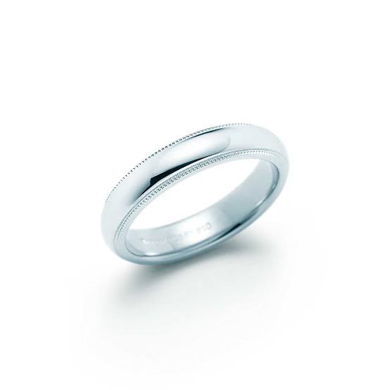 .シンプルで結婚指輪らしいデザイン が良い 7割！