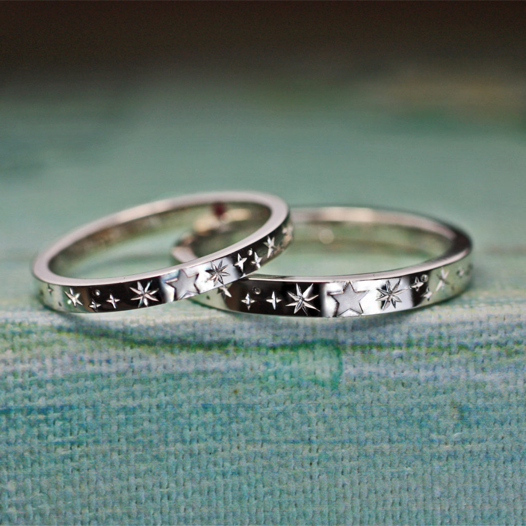 　星とブルーダイヤ結婚指輪に一周デザインしたオーダーメイド作品