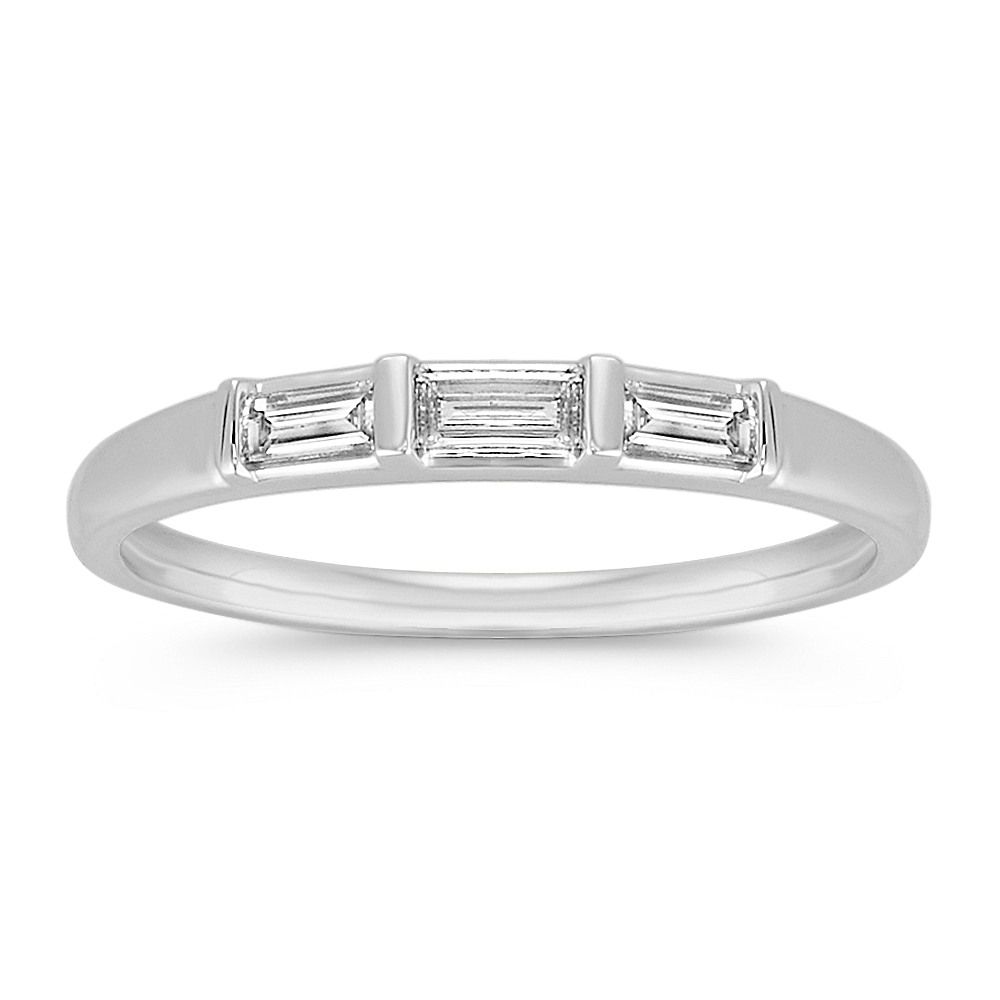 シェーン社・バゲットダイヤモンドが３ピース並んだ艶消しマットの結婚指輪