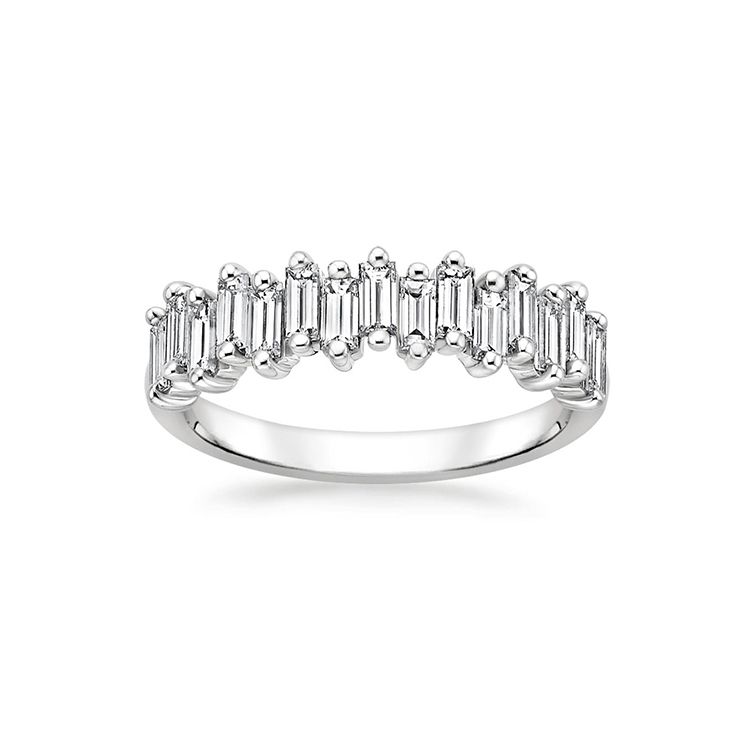 バゲットダイヤを使った結婚指輪をオーダーする時に参考にする15選！