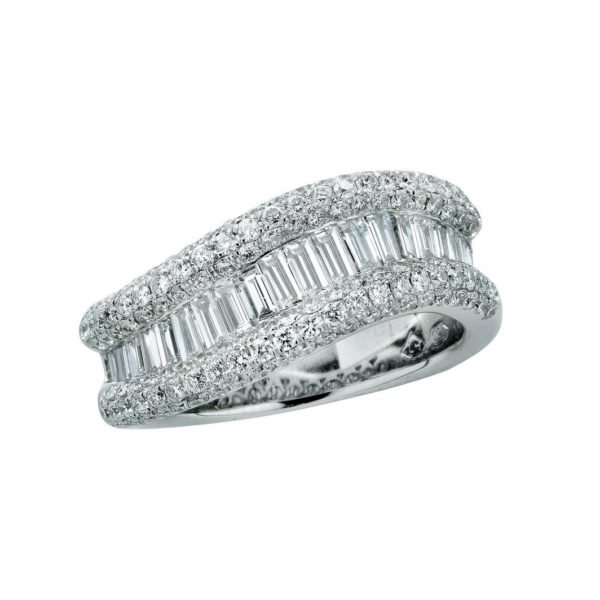 バゲットダイヤのオシャレなオーダーメイド結婚指輪ベ | 千葉・柏で結婚指輪をオーダーメイドするならヨーアンドマーレ