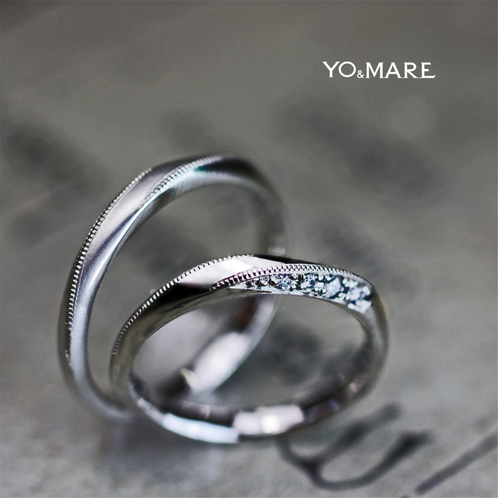 メビウスリングにダイヤとミルグレインを入れた結婚指輪オーダー作品 千葉 柏で結婚指輪をオーダーメイドするならヨーアンドマーレ