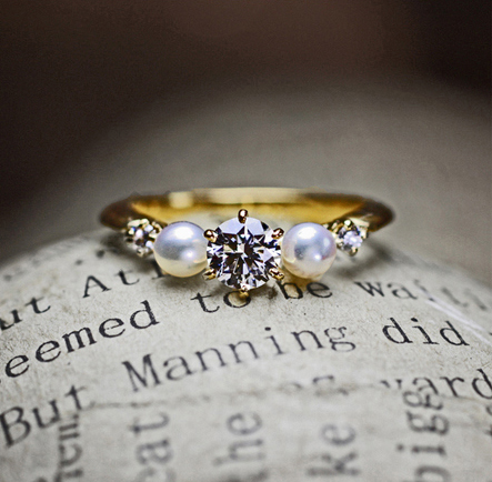 【婚約指輪に真珠】をセットしたオルゴールデザインのオーダー作品