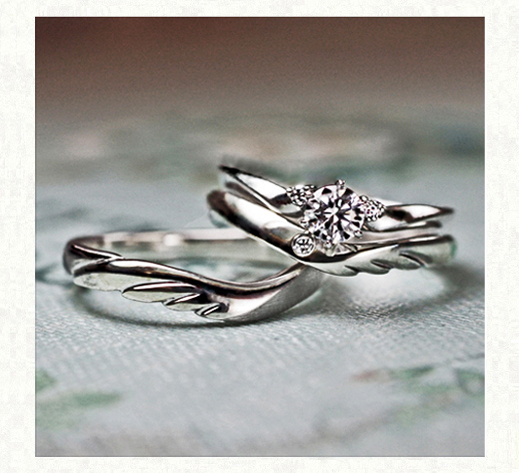 天使デザインの婚約指輪と結婚指輪アレンジする 