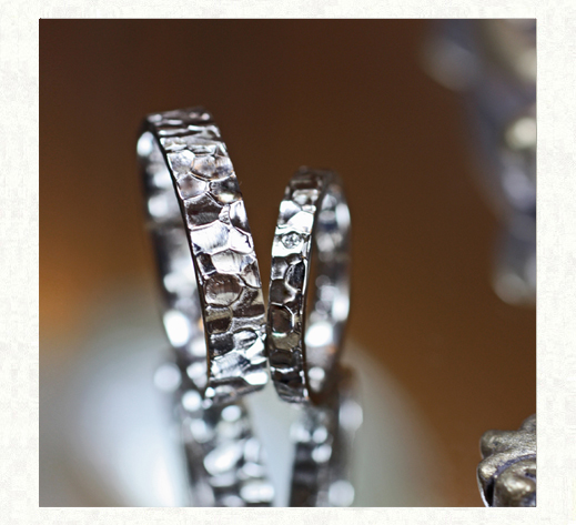 氷をデザインした結婚指輪・アイス