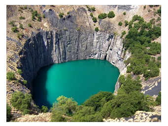 南アフリカのビッグホールダイヤモンド鉱山