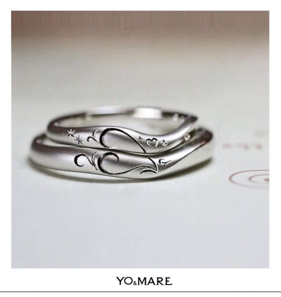 ハートストロベリー・ふたりのリングを重ねてハートをつくる 結婚指輪コレクション