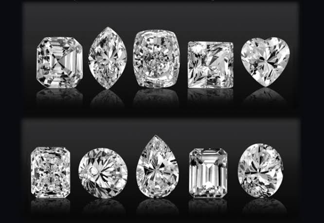 ダイヤモンドの形9種類】を一挙紹介！宝石鑑定士がその特徴を徹底解説 | YO＆MARE | 千葉・柏の結婚指輪オーダー専門店ヨーアンドマーレ