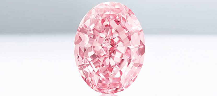 オーバルカットのピンクダイヤモンド