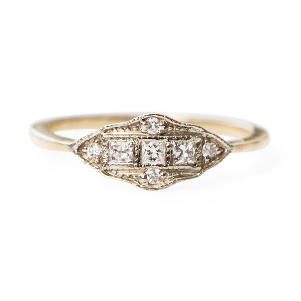 20万円未満のゴージャスな婚約指輪をオーダーメイドした15のリング 