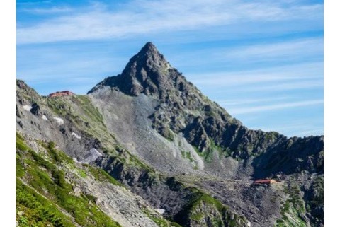 槍ヶ岳の山を結婚指輪にオーダーデザイン 