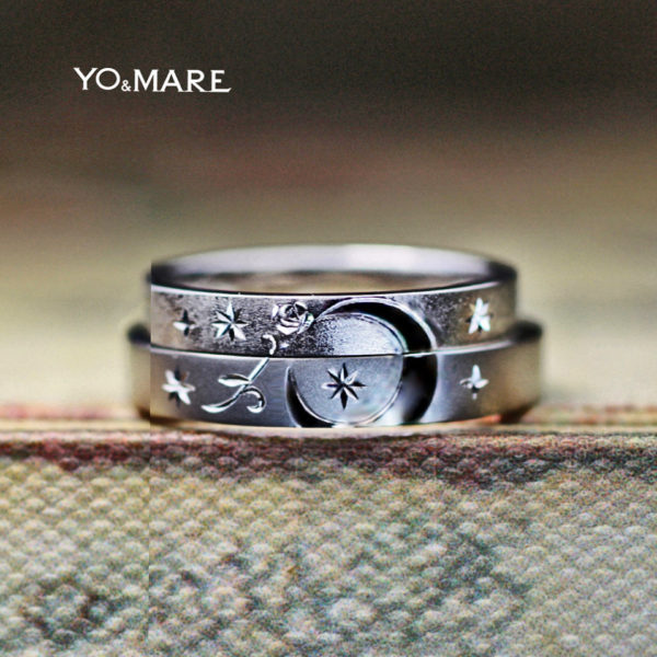 【月とバラの模様】を結婚指輪にデザインしたオーダーメイド作品