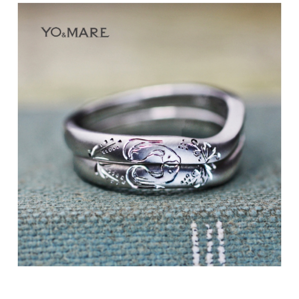 結婚指輪を重ねてキツネと稲穂の模様をつくった結婚指輪オーダー作品