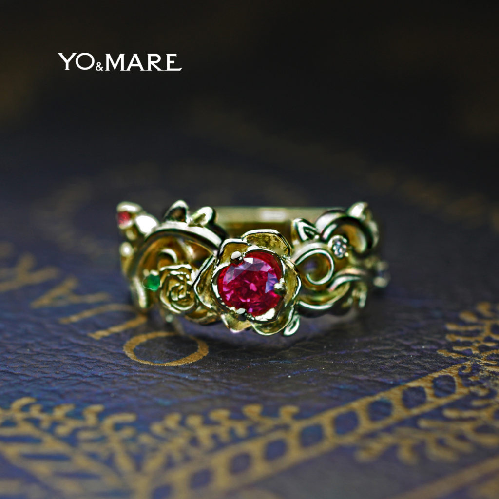 バラの婚約指輪を美女と野獣からインスピデザインしたオーダー作品