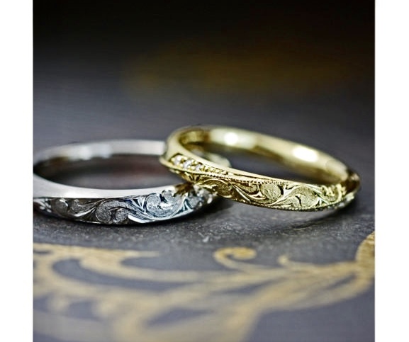 ハワイアン模様を斜めに入れた細いメビウスの様な結婚指輪 オーダー作品