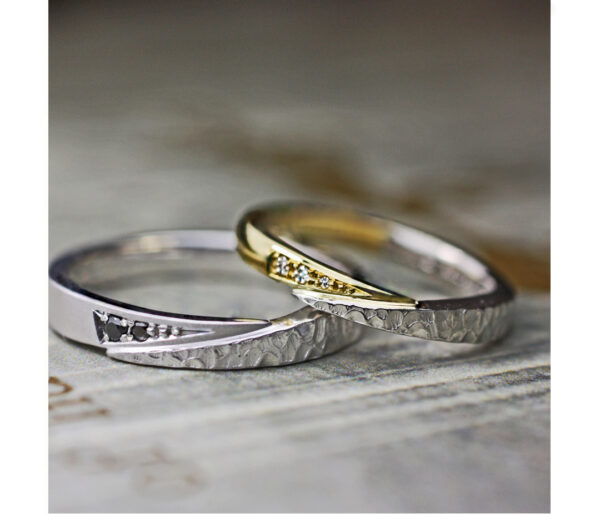 スネークデザイン・2カラーコンビの個性派結婚指輪 オーダーメイド作品