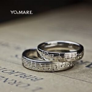 【オリジナル曲の楽譜】を手彫り模様で入れた結婚指輪オーダー作品