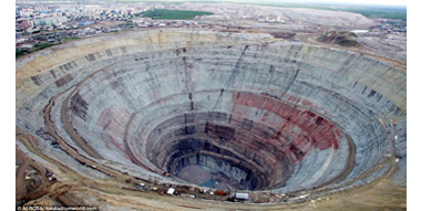 ロシア最大の鉱山、ミール鉱山