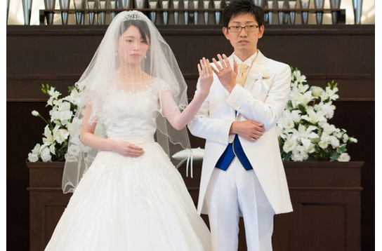 世界でたった一つのオーダーメイドの 結婚指輪を結婚式で紹介しました・C様