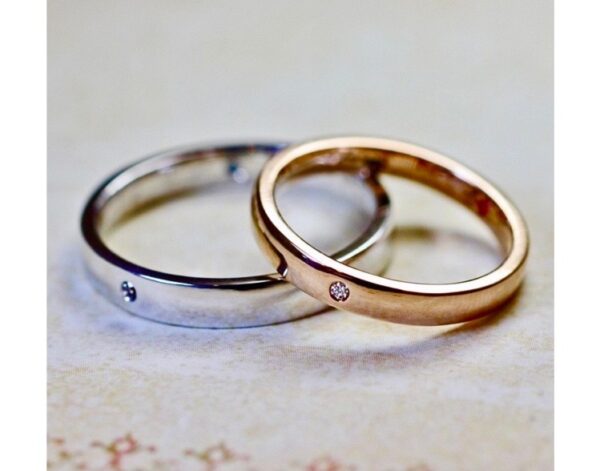 「 艶消し 」を表面に施す前の結婚指輪