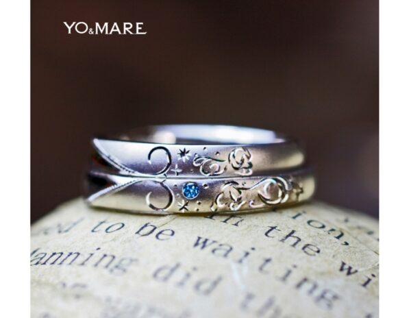 プードルの模様が入るレディスとレトリバーの模様が入るメンズの結婚指輪オーダー作品