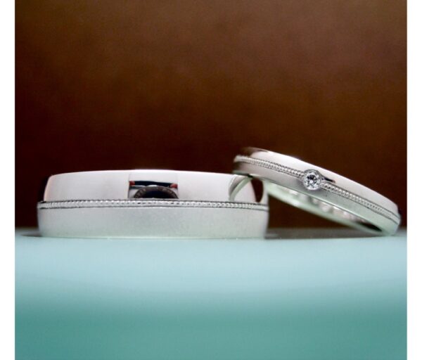 2007年4月製作のミルグレインを真ん中に入れた結婚指輪オーダー作品