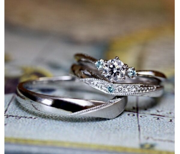 ブルーダイヤのセットリング結婚指輪