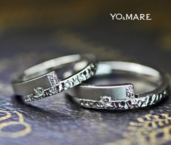 華奢でスリムなプラチナスネークにダイヤモンドを3ピース留めた結婚指輪オーダーメイド作品