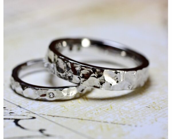 氷テクスチャー・ツチメの結婚指輪作品