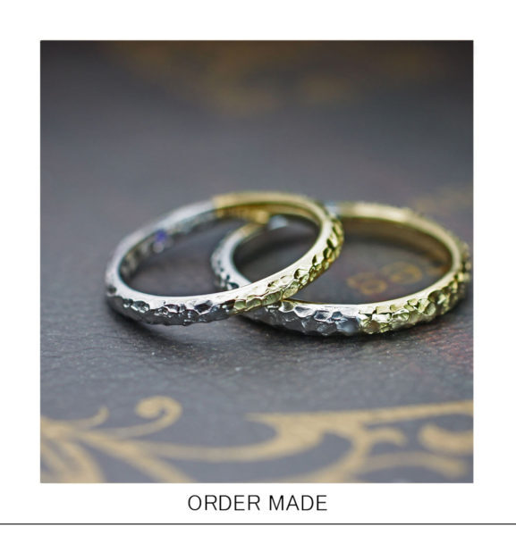 【2カラーコンビ】ゴールド&プラチナのクロコ風結婚指輪オーダー作品