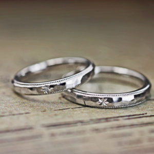アイスデザインに【星の模様】を入れた結婚指輪オーダーメイド作品