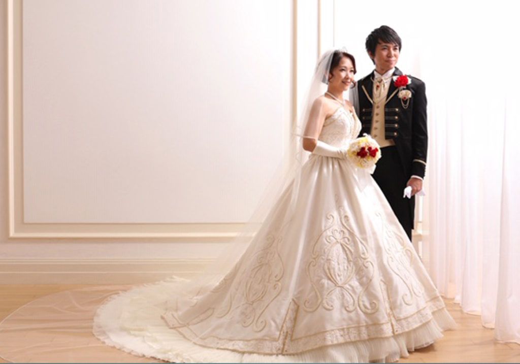 私たち柏のヨー＆マーレでオーダーした結婚指輪で挙式を上げました
